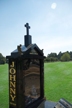 Anthony and Preston Memorials - Chapel Monument